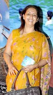 चित्र:Neena Kulkarni.jpg