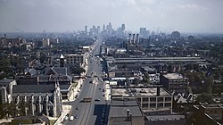 चित्र:Detroit Skyline 1942d.jpg